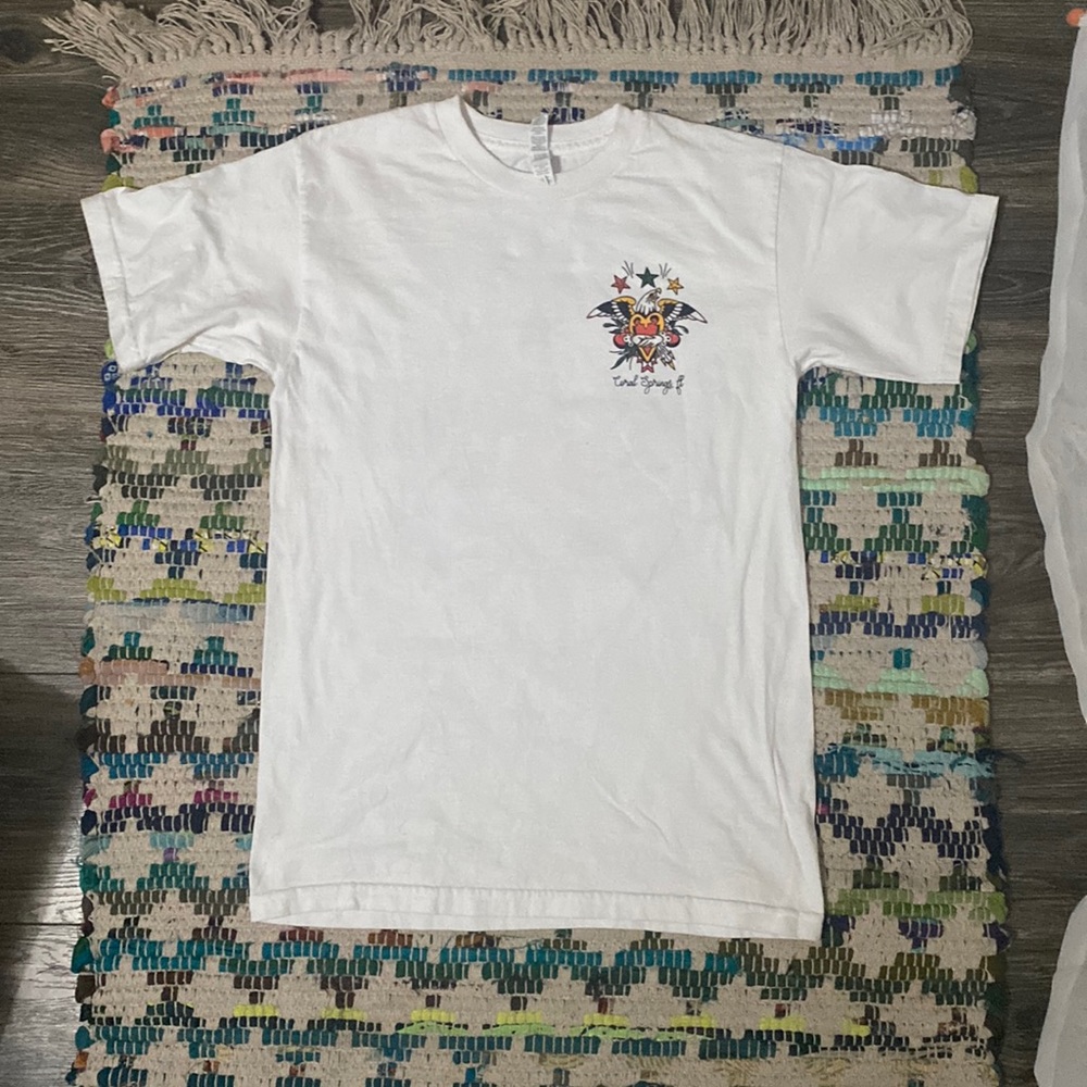 Cotton New Found Glory white band t-shirt.